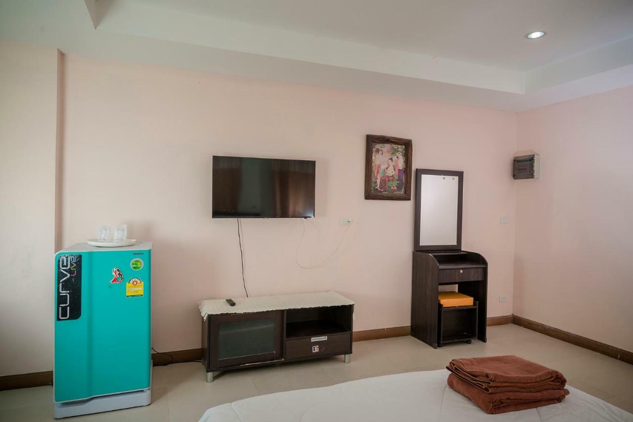 Banlanna Hotel Lampang Esterno foto