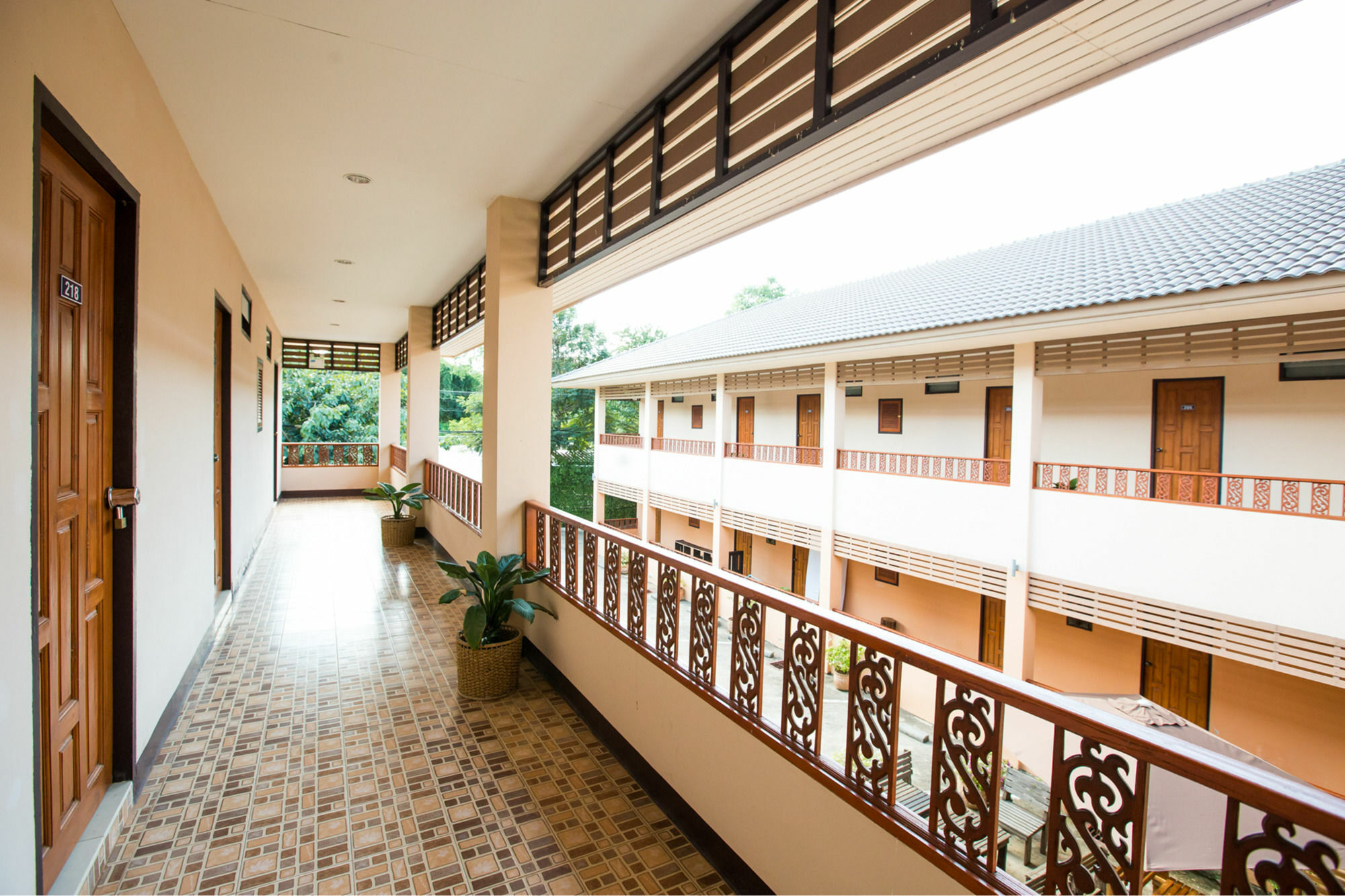 Banlanna Hotel Lampang Esterno foto